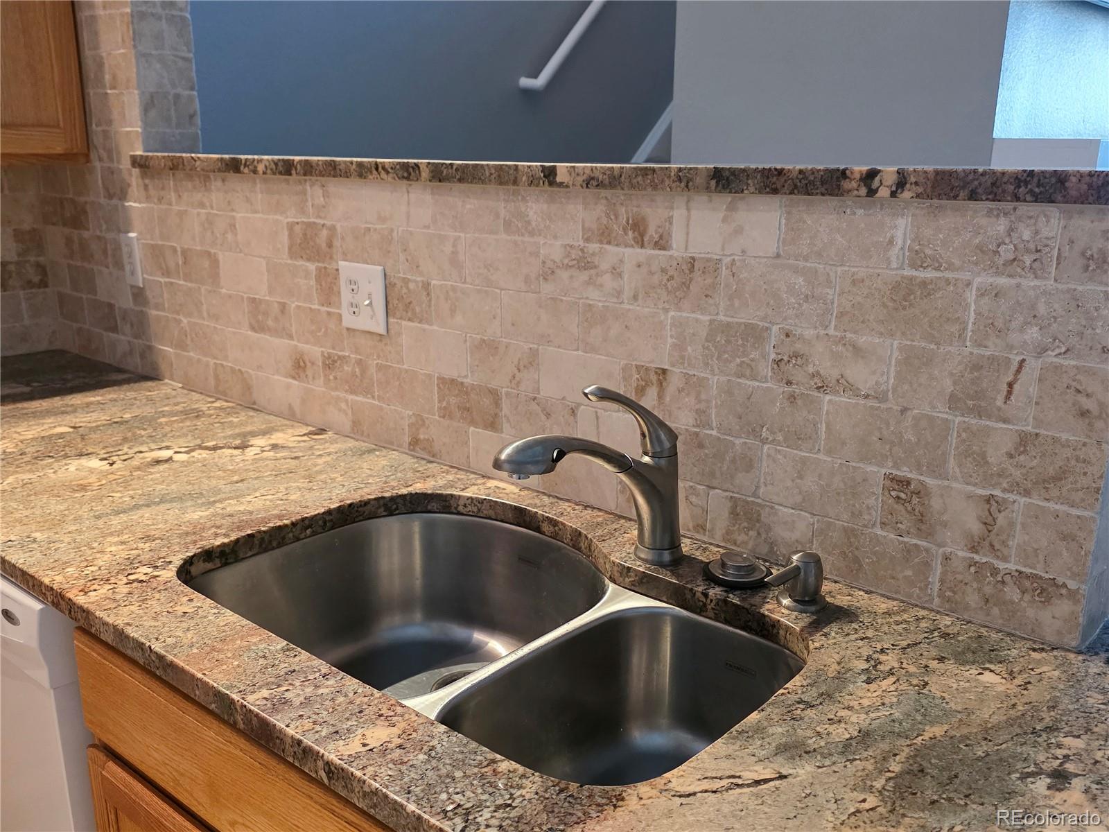 MLS Image #17 for 3241 s yampa way h,aurora, Colorado