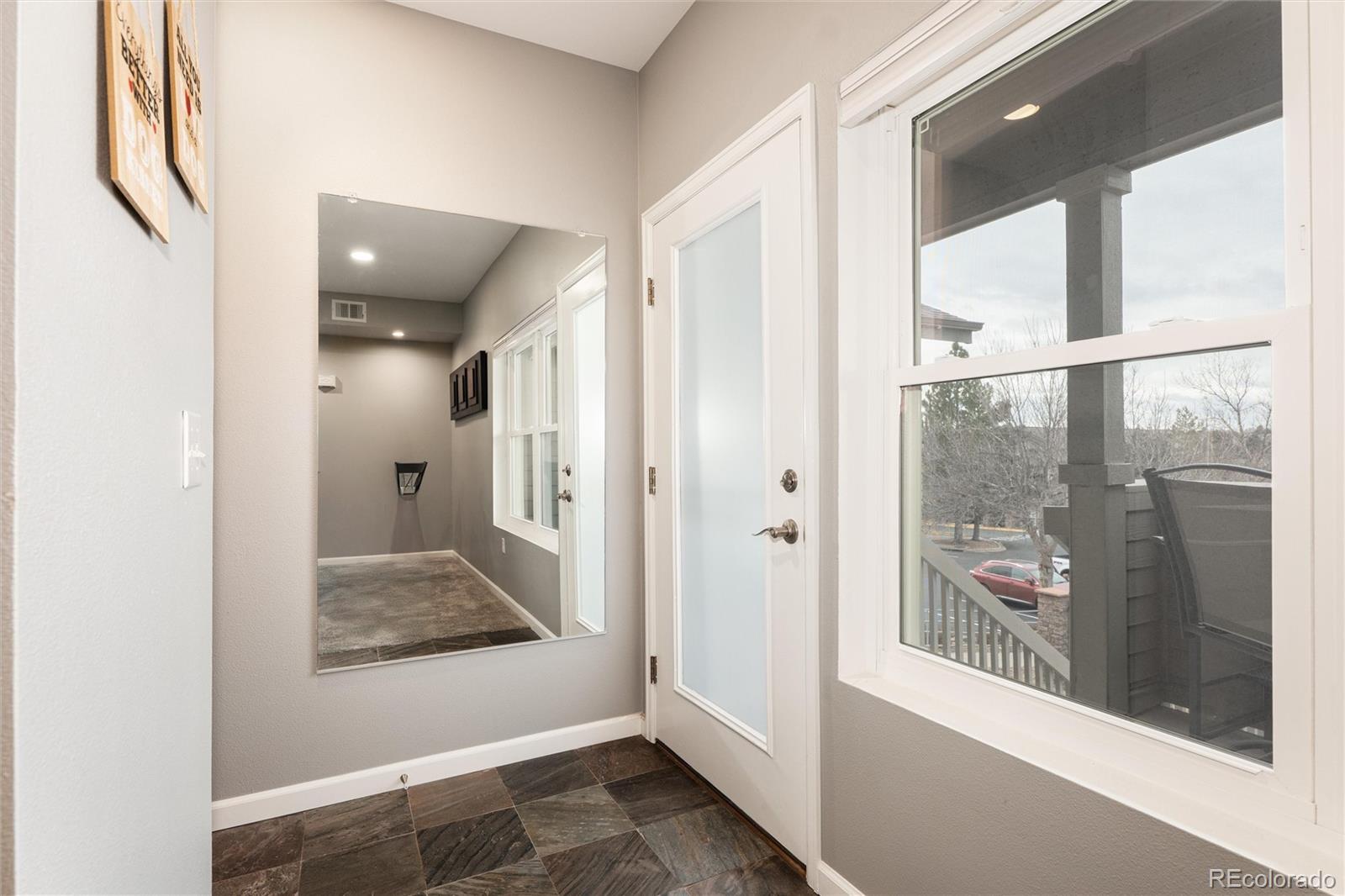 MLS Image #5 for 3241 s yampa way h,aurora, Colorado