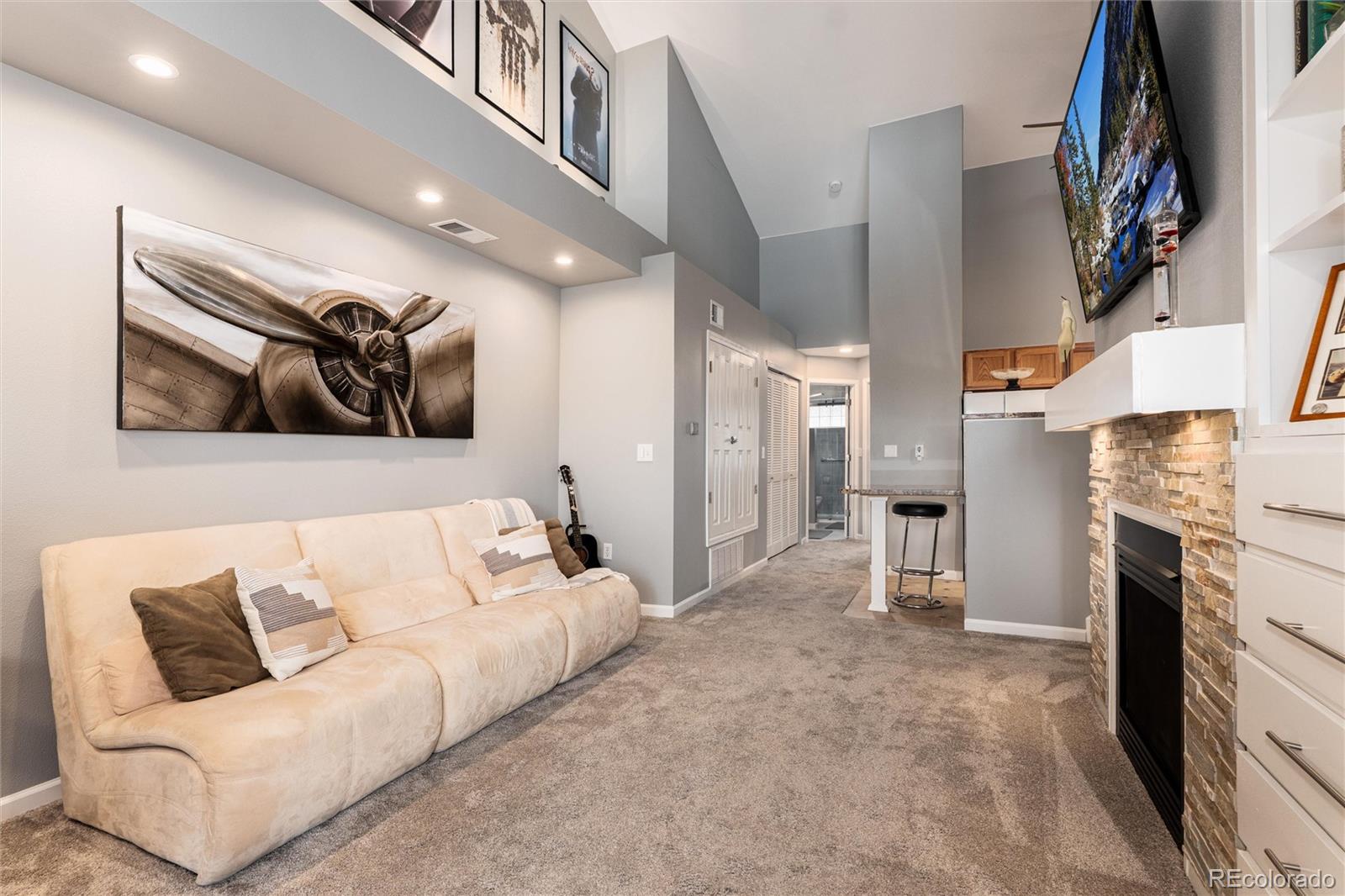 MLS Image #7 for 3241 s yampa way h,aurora, Colorado