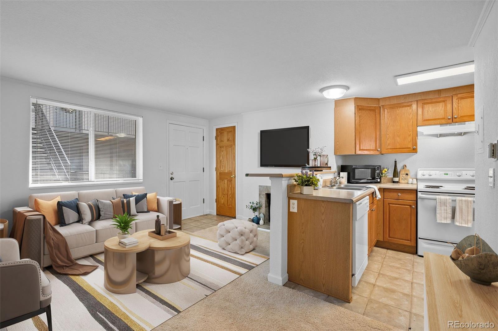 MLS Image #12 for 336 n grant street 405,denver, Colorado