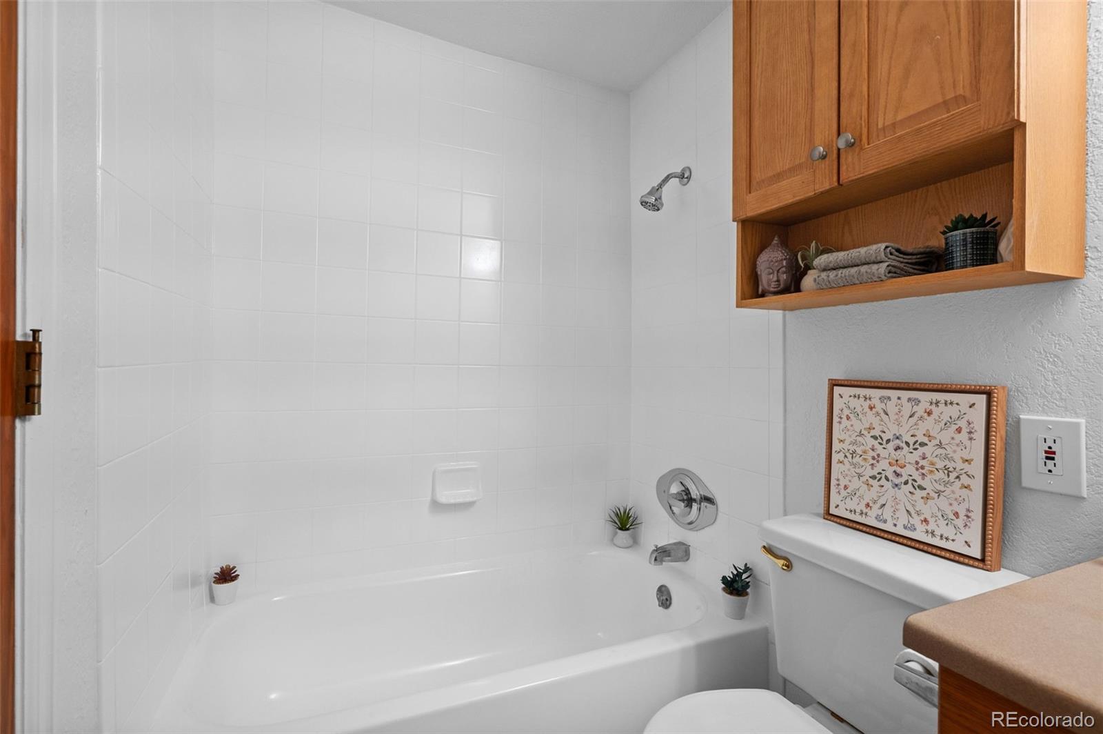 MLS Image #27 for 336 n grant street 405,denver, Colorado