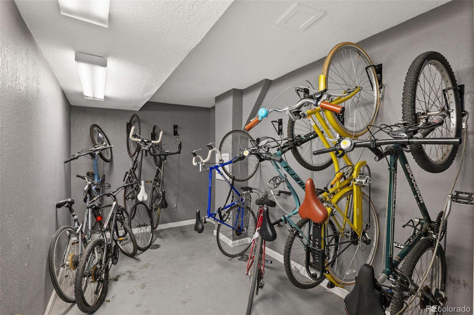 MLS Image #36 for 336 n grant street 405,denver, Colorado