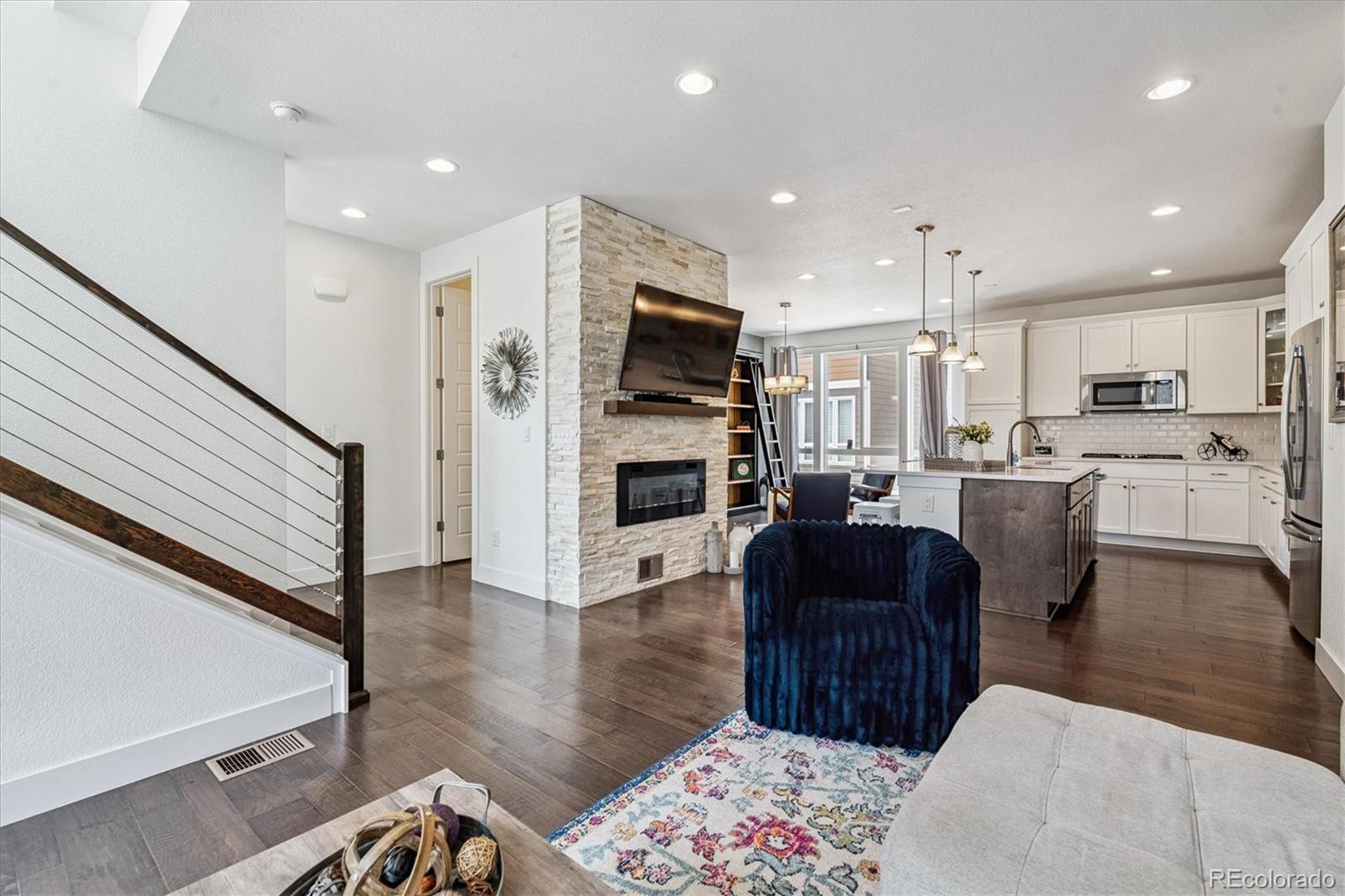 MLS Image #12 for 15763 e broncos place,englewood, Colorado