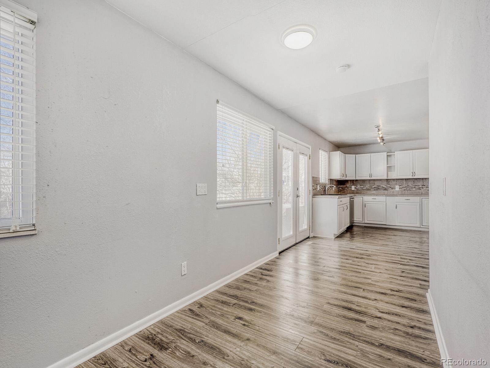 MLS Image #13 for 8733  kendall court,arvada, Colorado