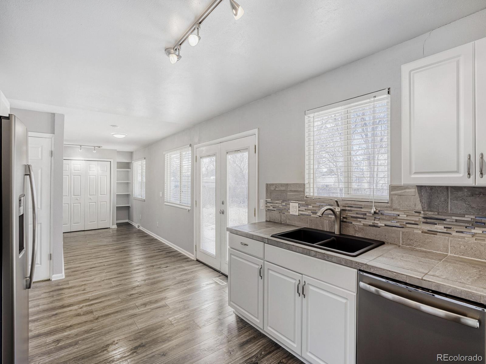 MLS Image #9 for 8733  kendall court,arvada, Colorado
