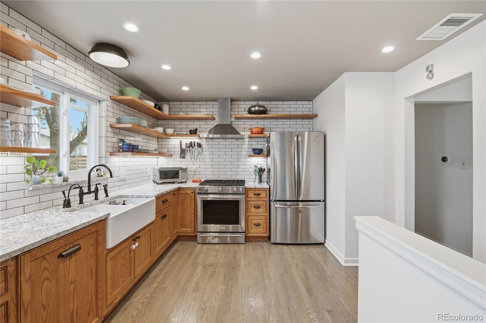 MLS Image #8 for 5974 s pennsylvania street,centennial, Colorado
