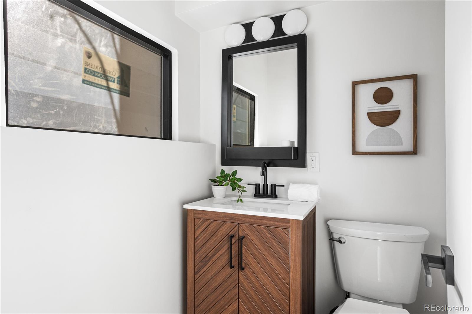 MLS Image #13 for 1812 s ivanhoe street,denver, Colorado