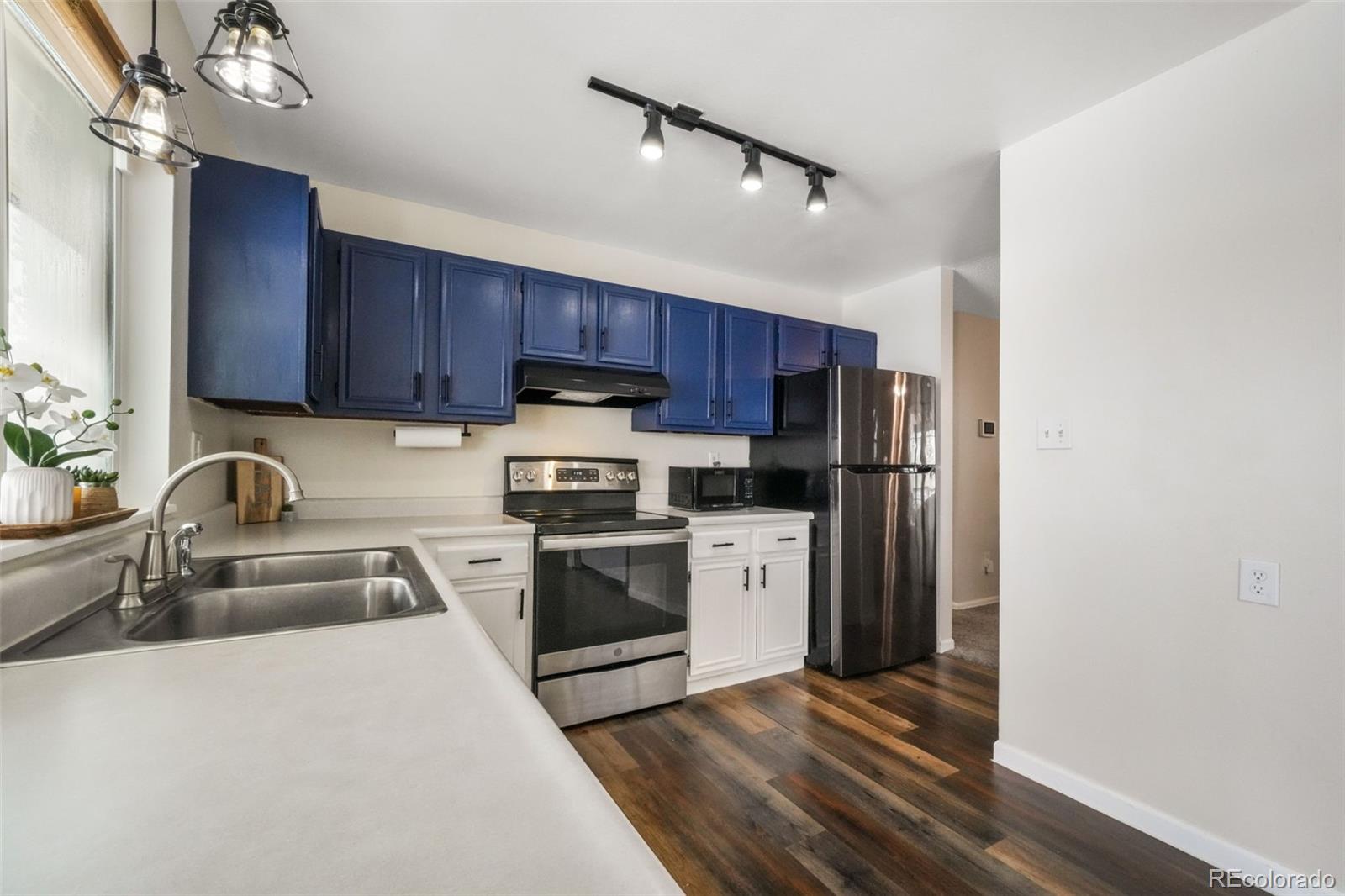MLS Image #13 for 4651  newton drive,colorado springs, Colorado