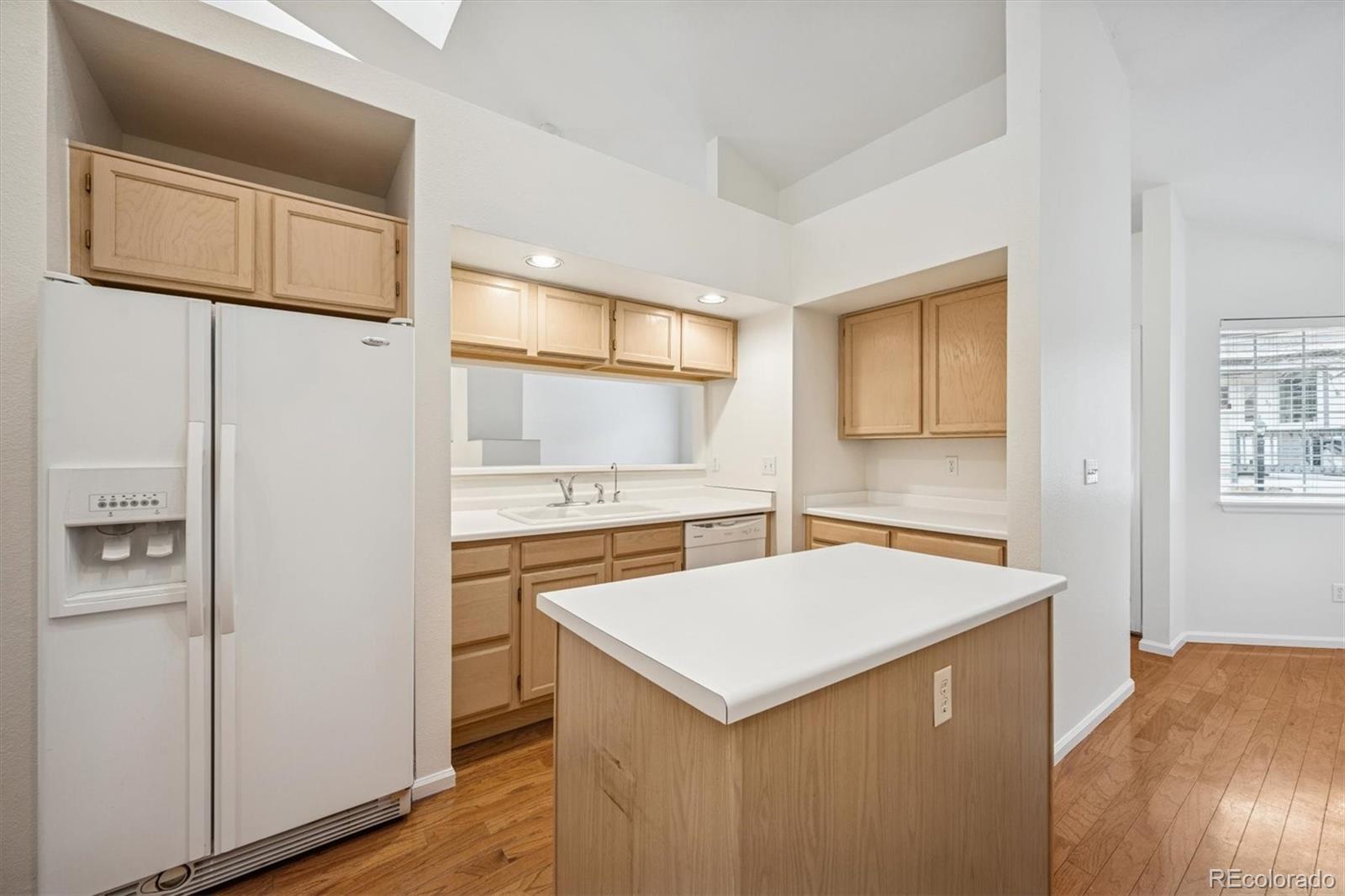 MLS Image #5 for 6816 w 84th circle,arvada, Colorado