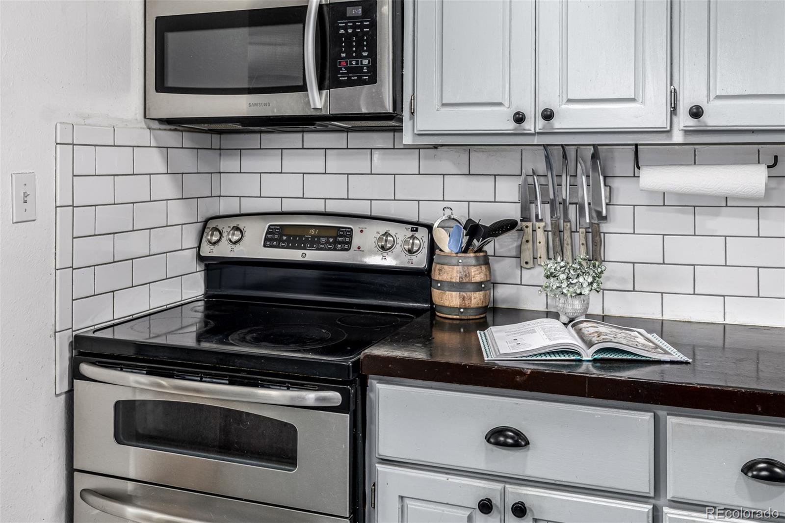 MLS Image #14 for 2450  miller ,lakewood, Colorado