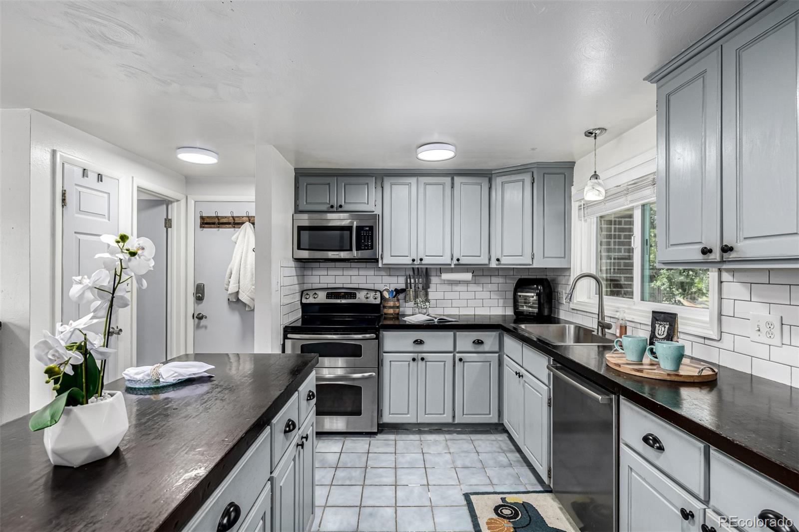 MLS Image #15 for 2450  miller ,lakewood, Colorado