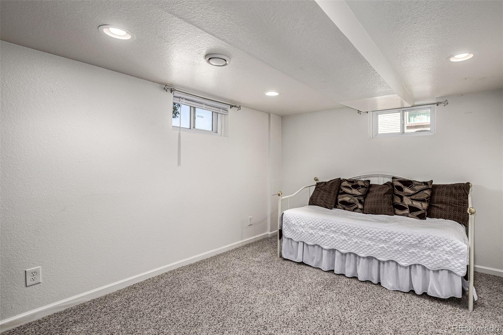 MLS Image #29 for 2450  miller ,lakewood, Colorado