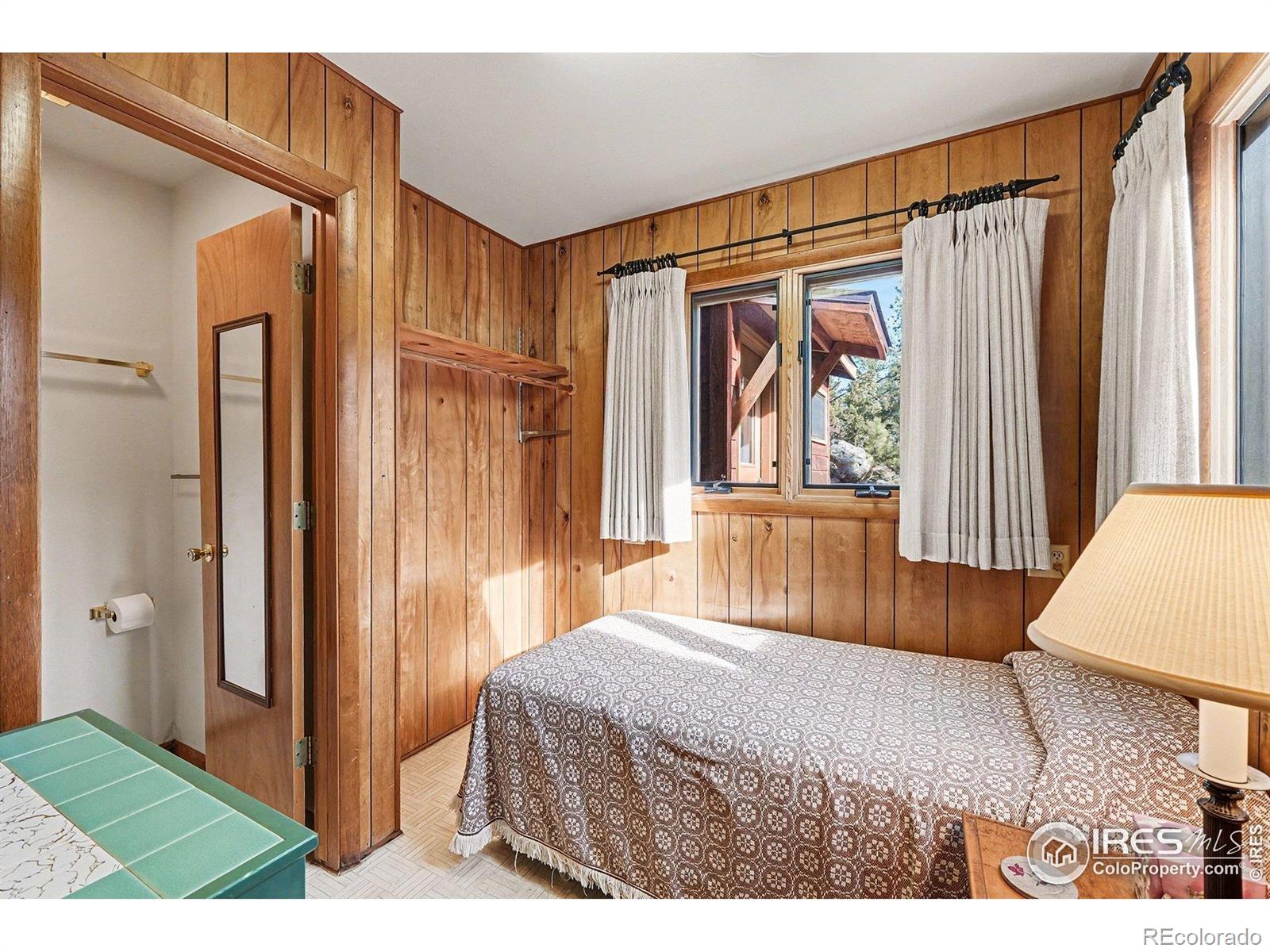 MLS Image #13 for 128  pinebrook drive,glen haven, Colorado