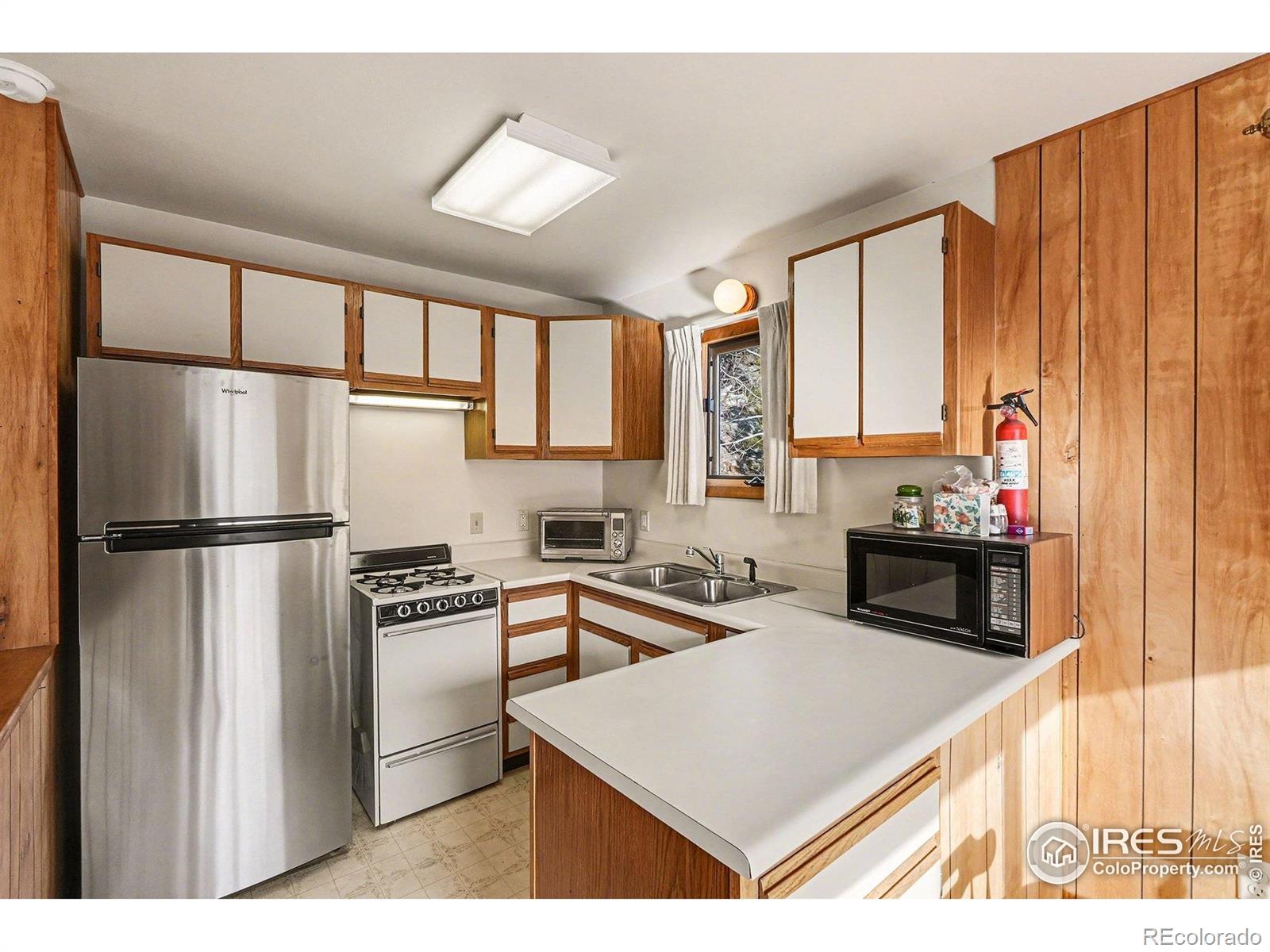 MLS Image #8 for 128  pinebrook drive,glen haven, Colorado