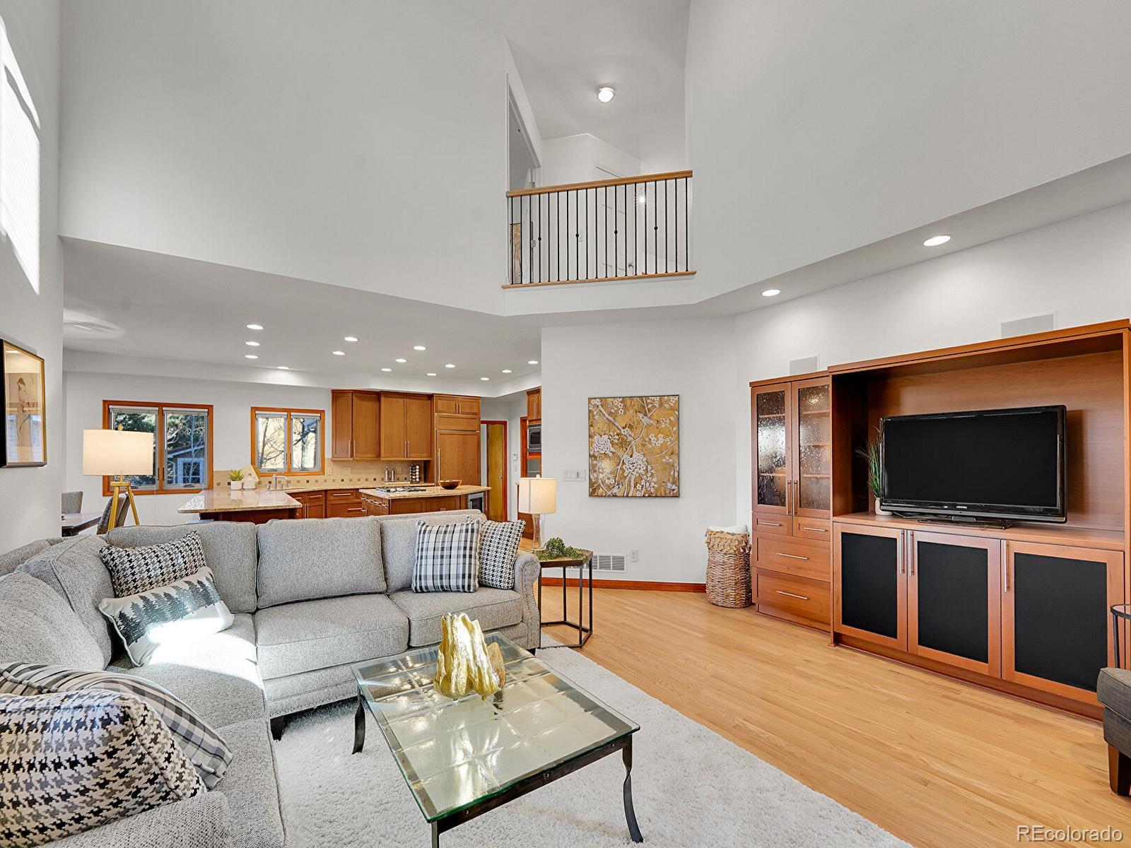 MLS Image #10 for 5110 s hanover way,englewood, Colorado