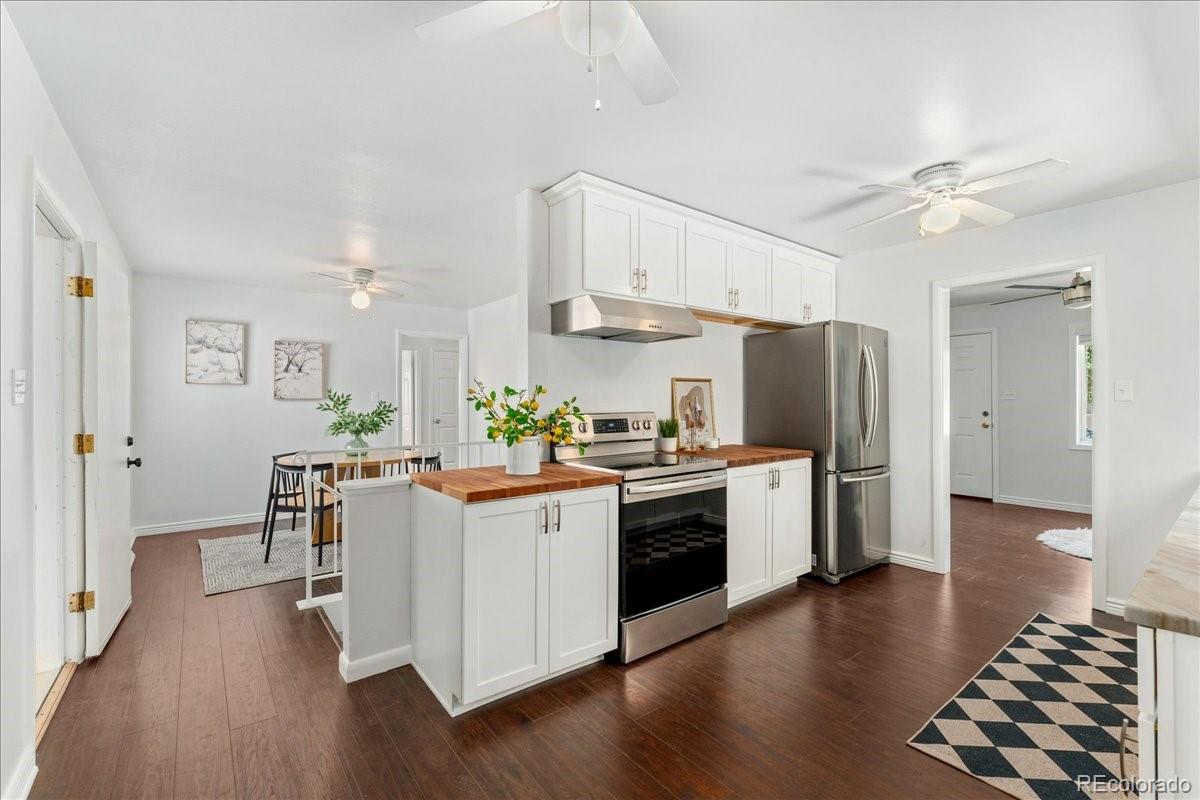 MLS Image #9 for 2597 s perry street,denver, Colorado