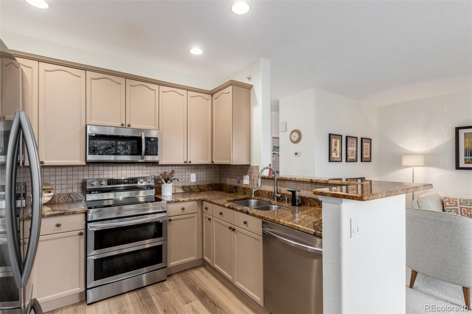 MLS Image #11 for 8445 s holland way,littleton, Colorado