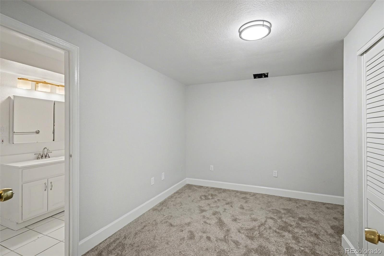 MLS Image #21 for 429 w jamison circle,littleton, Colorado