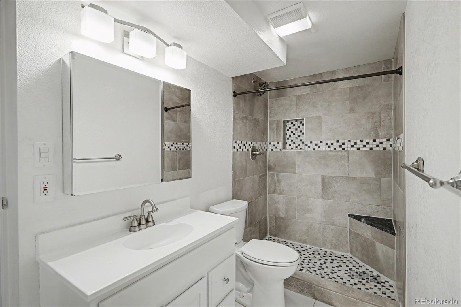 MLS Image #22 for 429 w jamison circle,littleton, Colorado