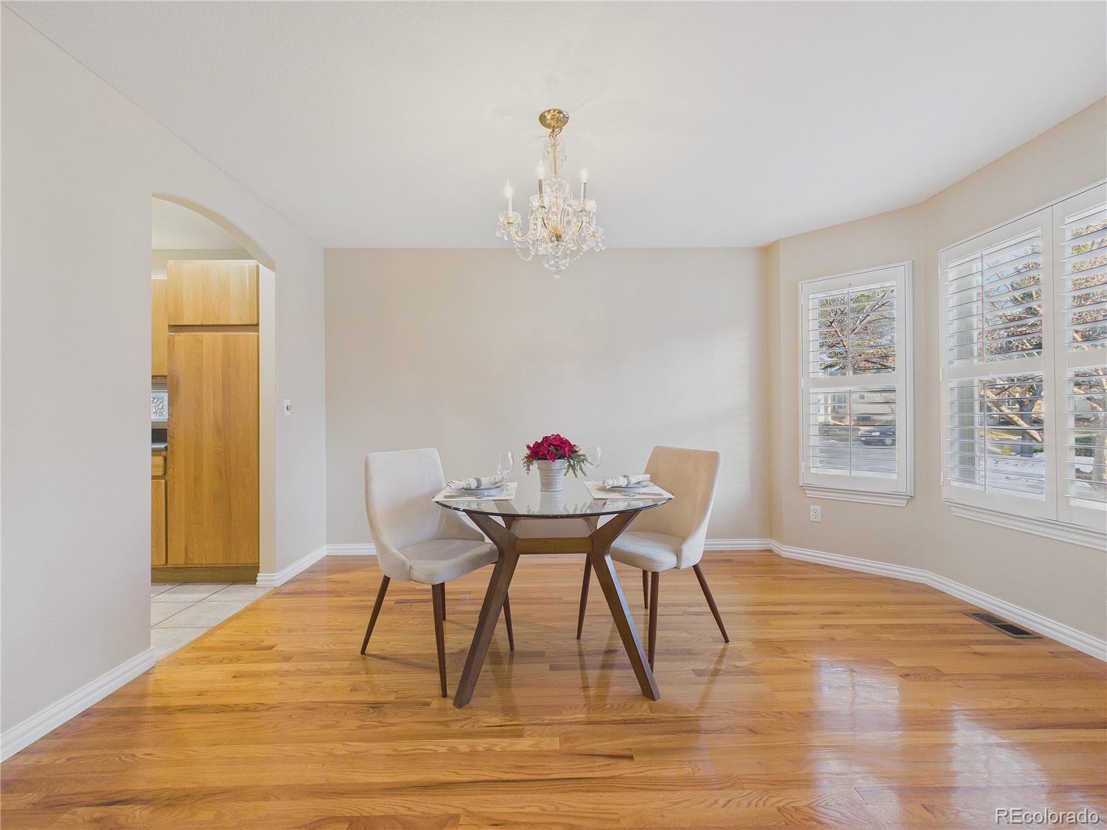 MLS Image #11 for 1011 s valentia street,denver, Colorado