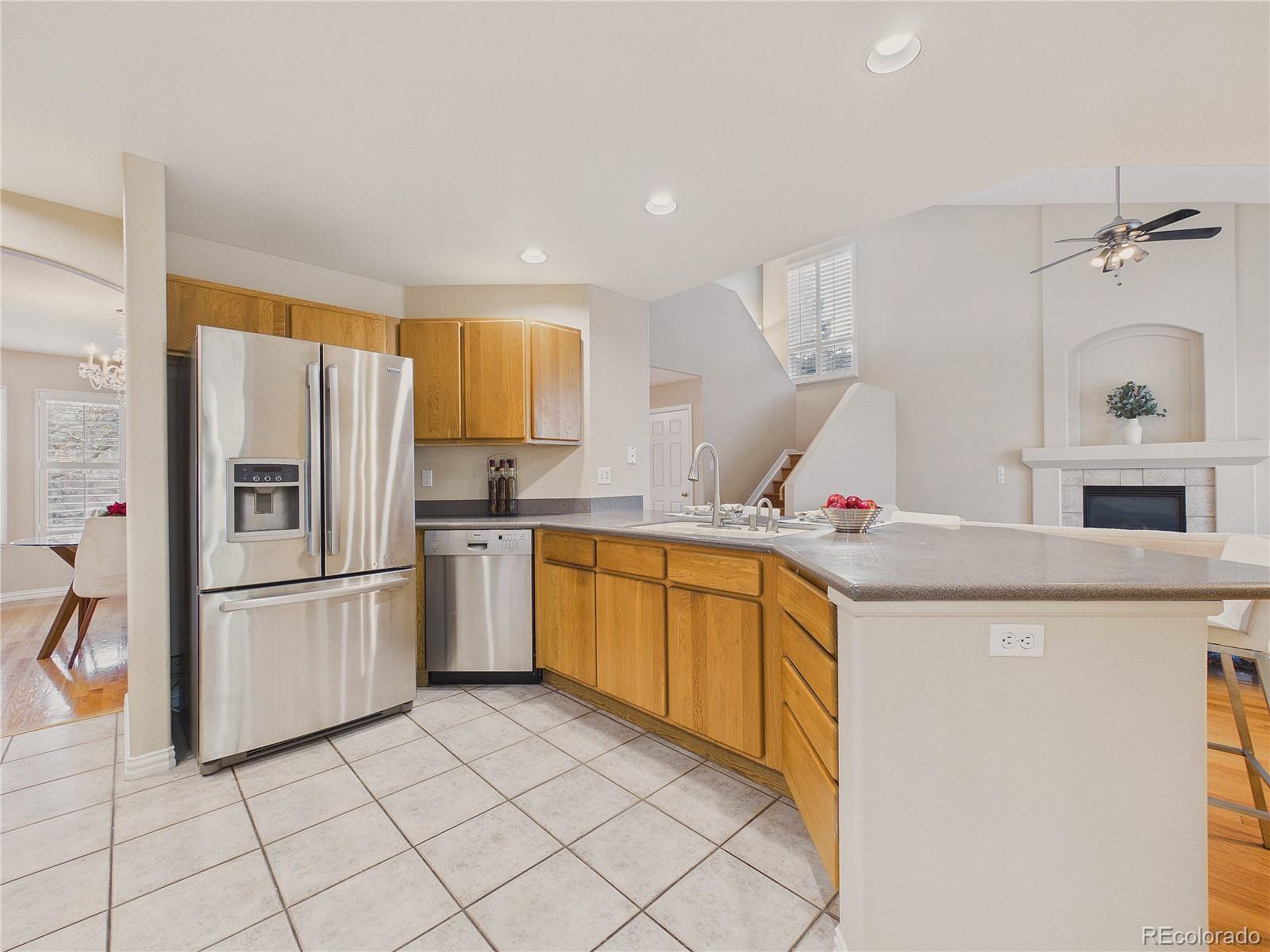 MLS Image #13 for 1011 s valentia street,denver, Colorado