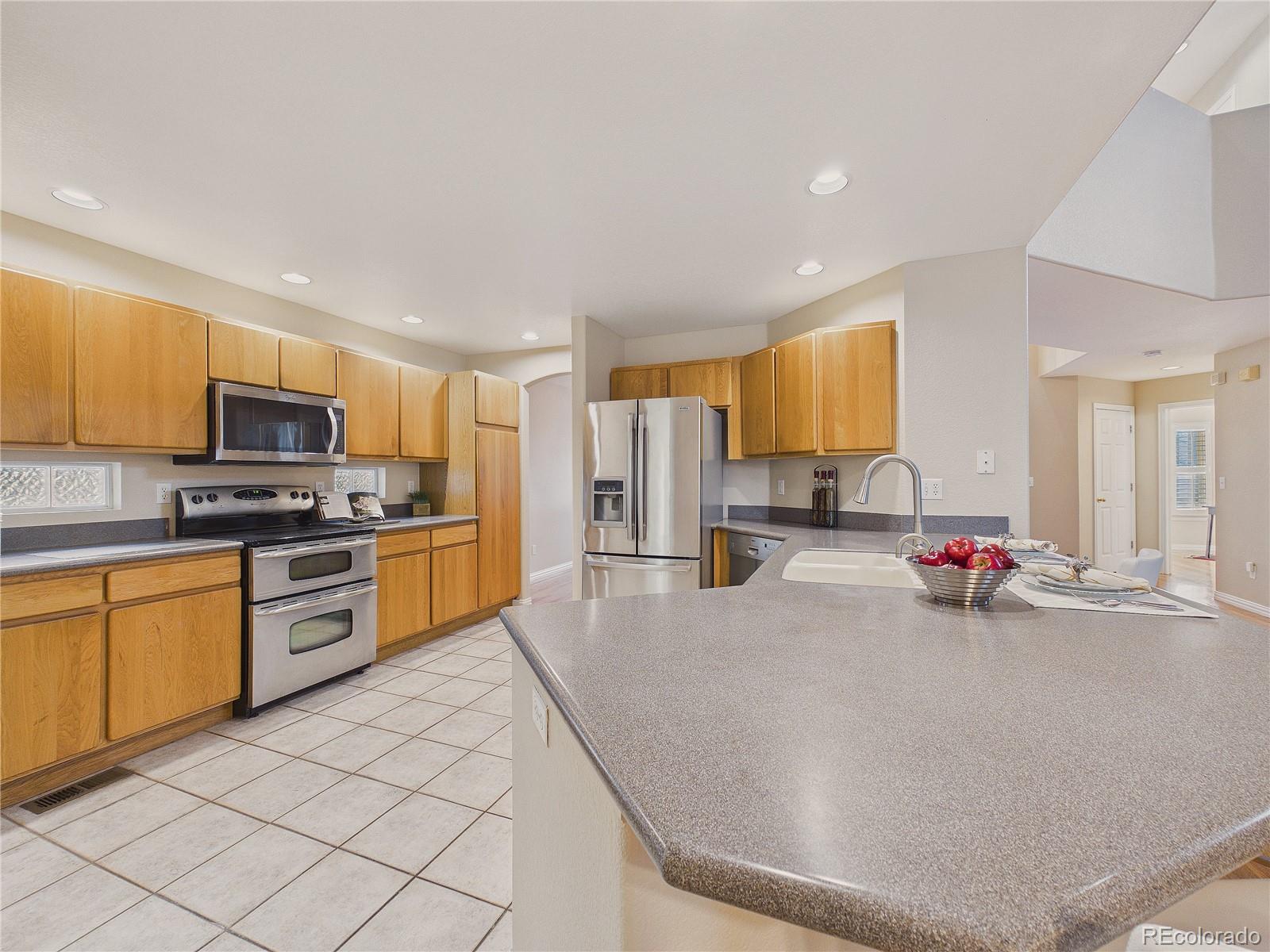 MLS Image #2 for 1011 s valentia street,denver, Colorado