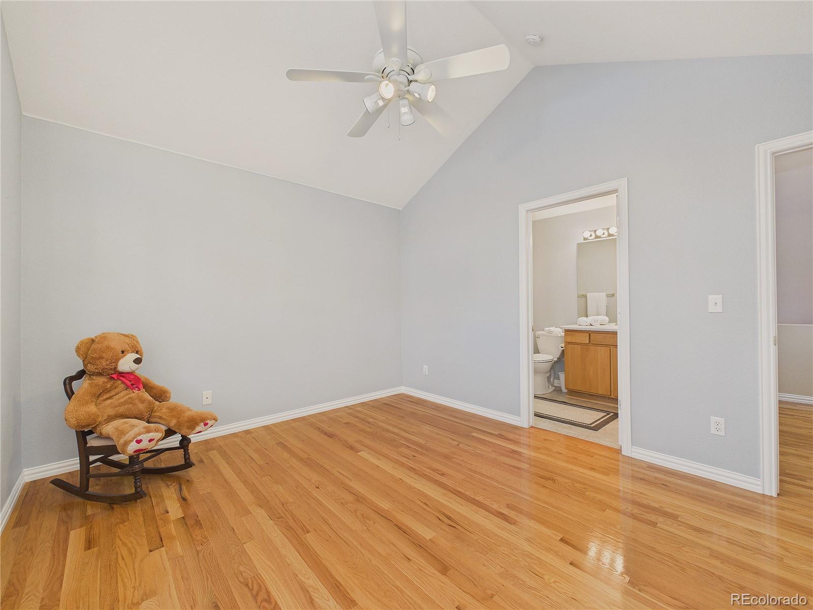 MLS Image #21 for 1011 s valentia street,denver, Colorado