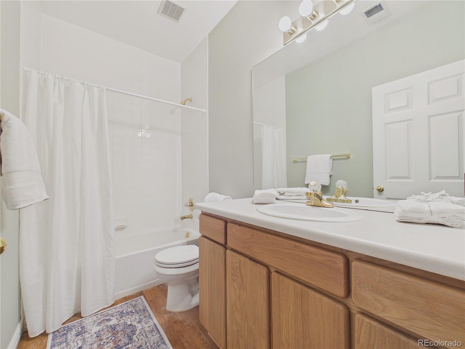 MLS Image #26 for 1011 s valentia street,denver, Colorado