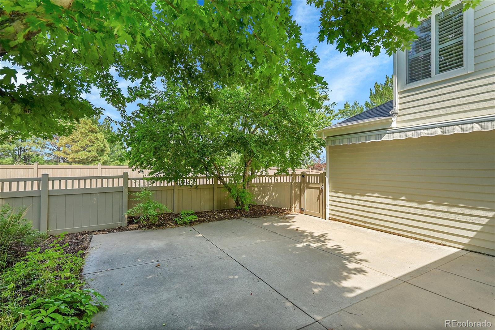 MLS Image #29 for 1011 s valentia street,denver, Colorado