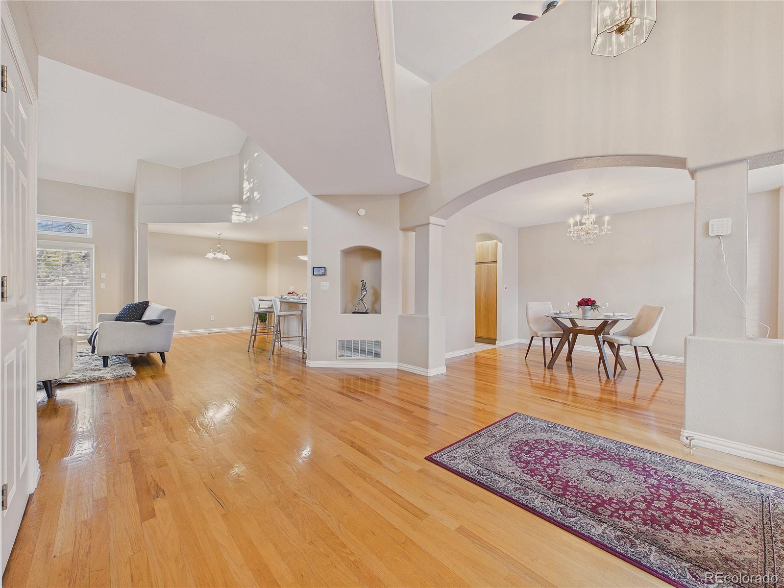 MLS Image #7 for 1011 s valentia street,denver, Colorado