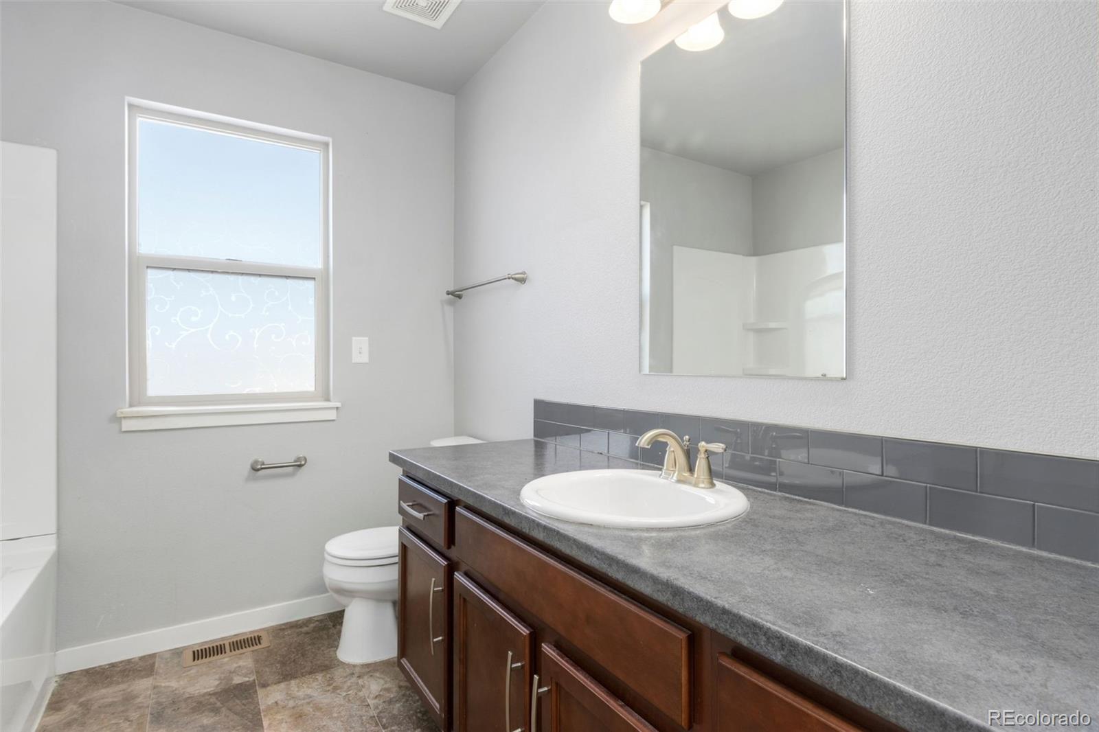 MLS Image #23 for 101  primrose court,wiggins, Colorado