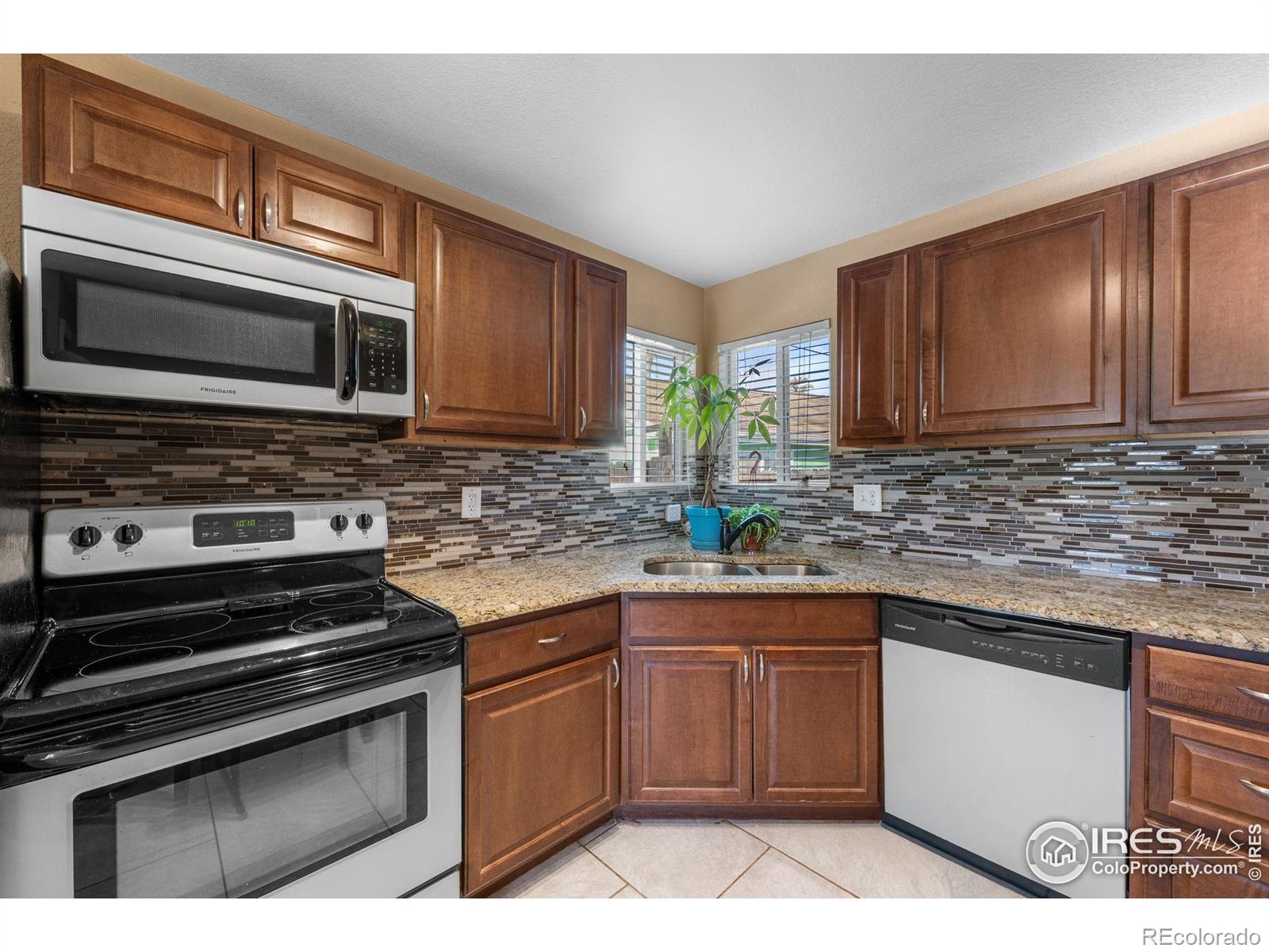 MLS Image #12 for 136 e 5th avenue,longmont, Colorado