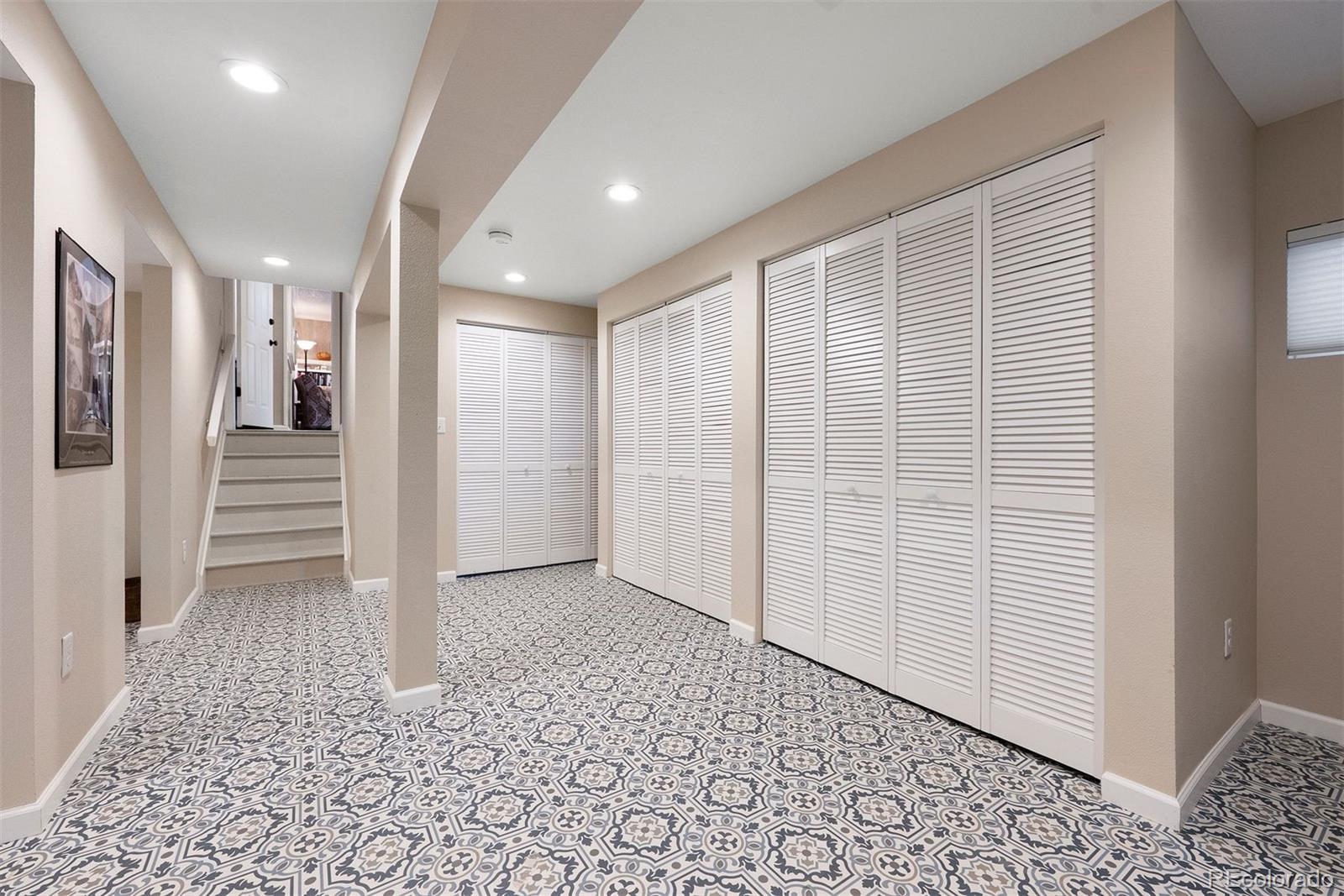 MLS Image #33 for 6440 e mineral drive,centennial, Colorado