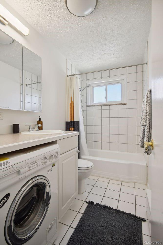 MLS Image #17 for 1063 n clarkson street 12,denver, Colorado
