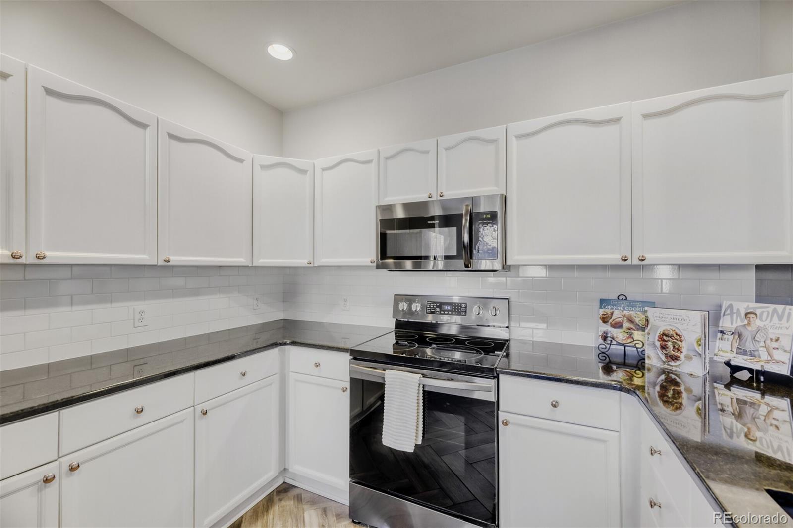 MLS Image #5 for 8374 s holland way,littleton, Colorado
