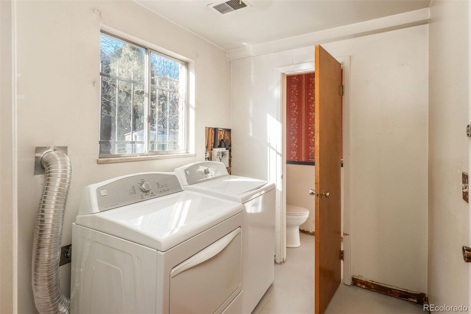MLS Image #19 for 3021 s valentia street,denver, Colorado