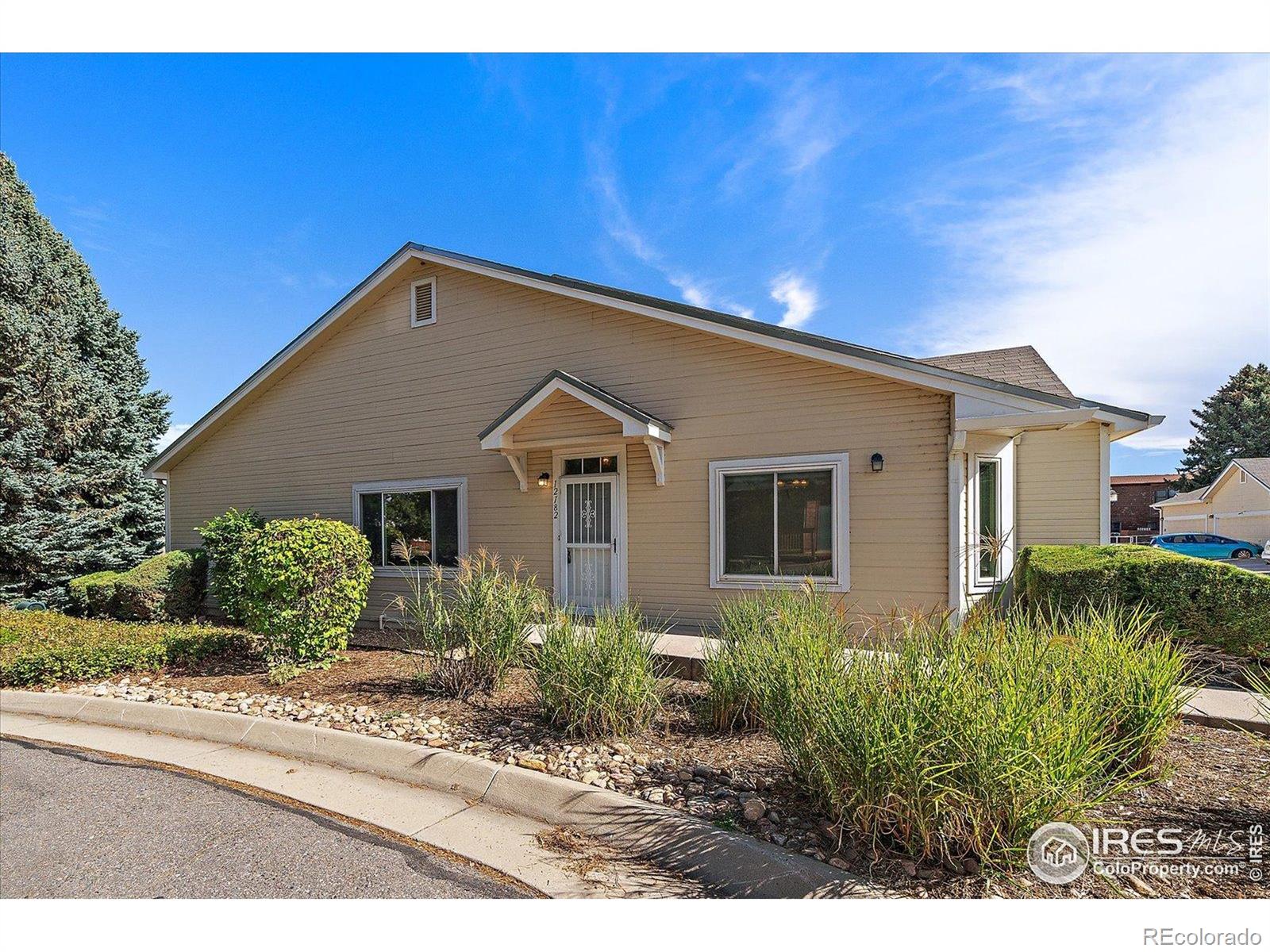 MLS Image #33 for 12182 e 2nd drive,aurora, Colorado