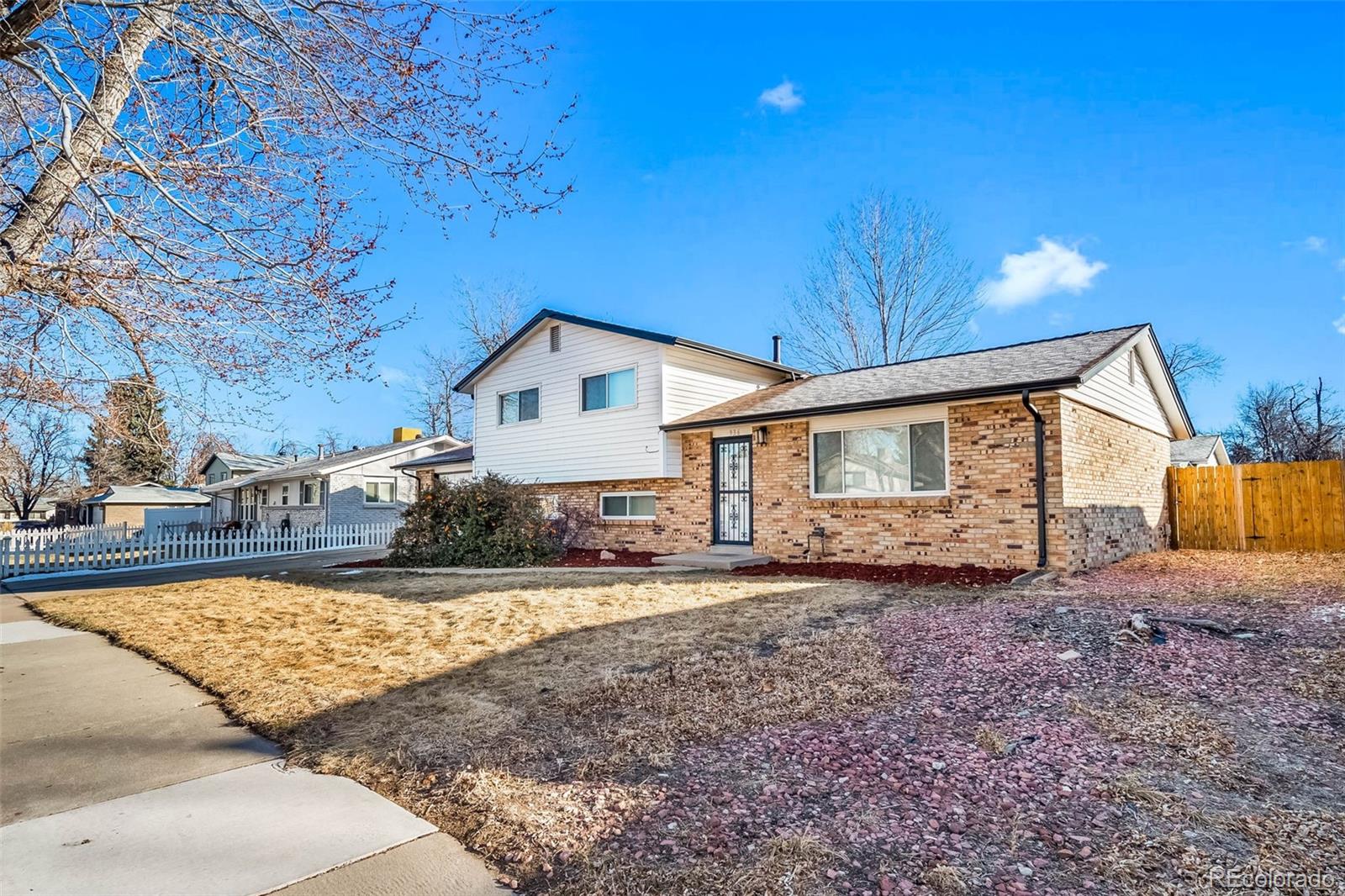 MLS Image #1 for 936 s moline street,aurora, Colorado