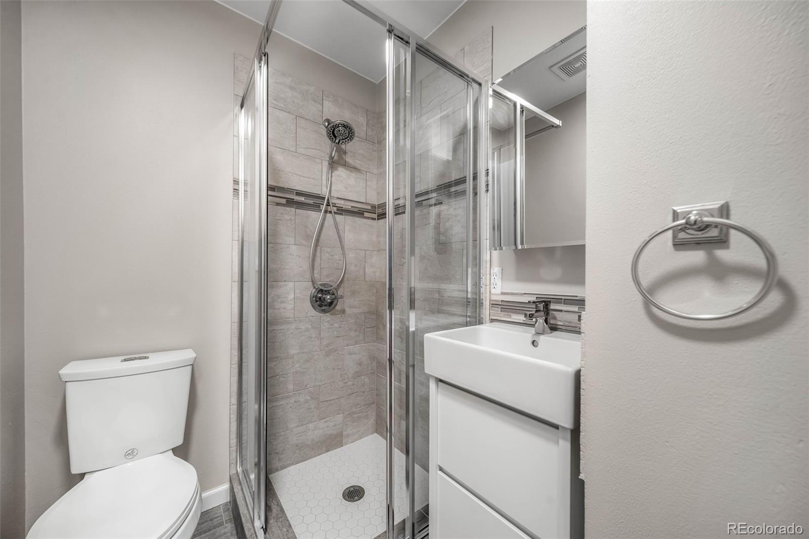 MLS Image #27 for 936 s moline street,aurora, Colorado