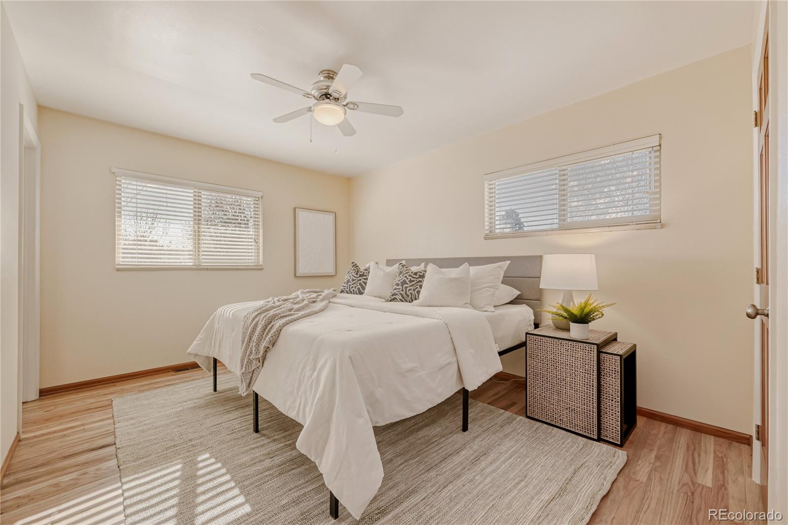 MLS Image #11 for 8292 e lehigh drive,denver, Colorado