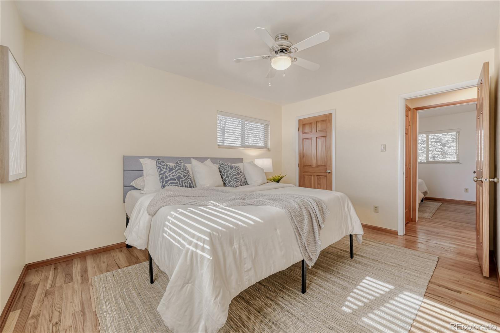 MLS Image #12 for 8292 e lehigh drive,denver, Colorado