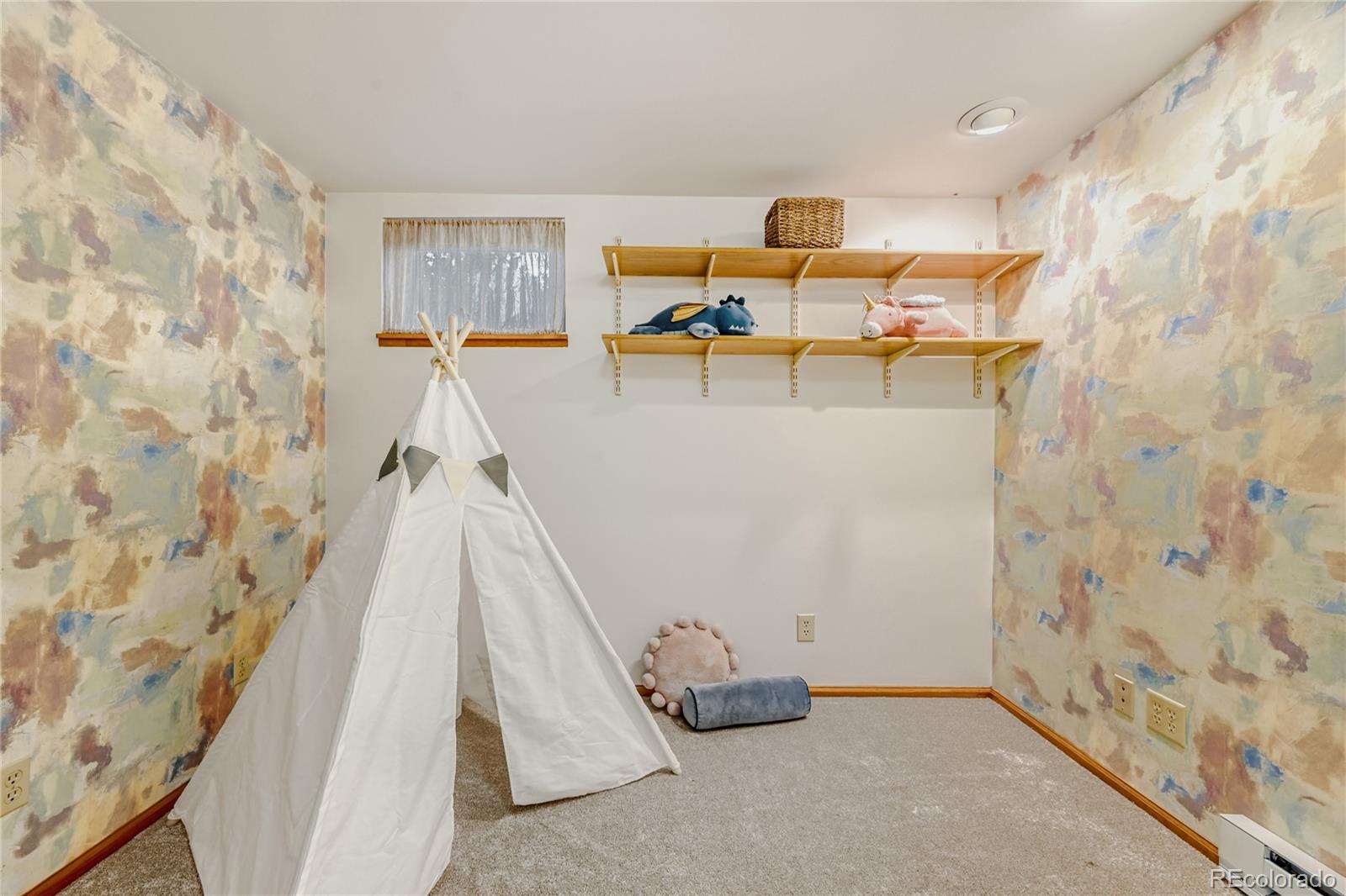 MLS Image #20 for 8292 e lehigh drive,denver, Colorado