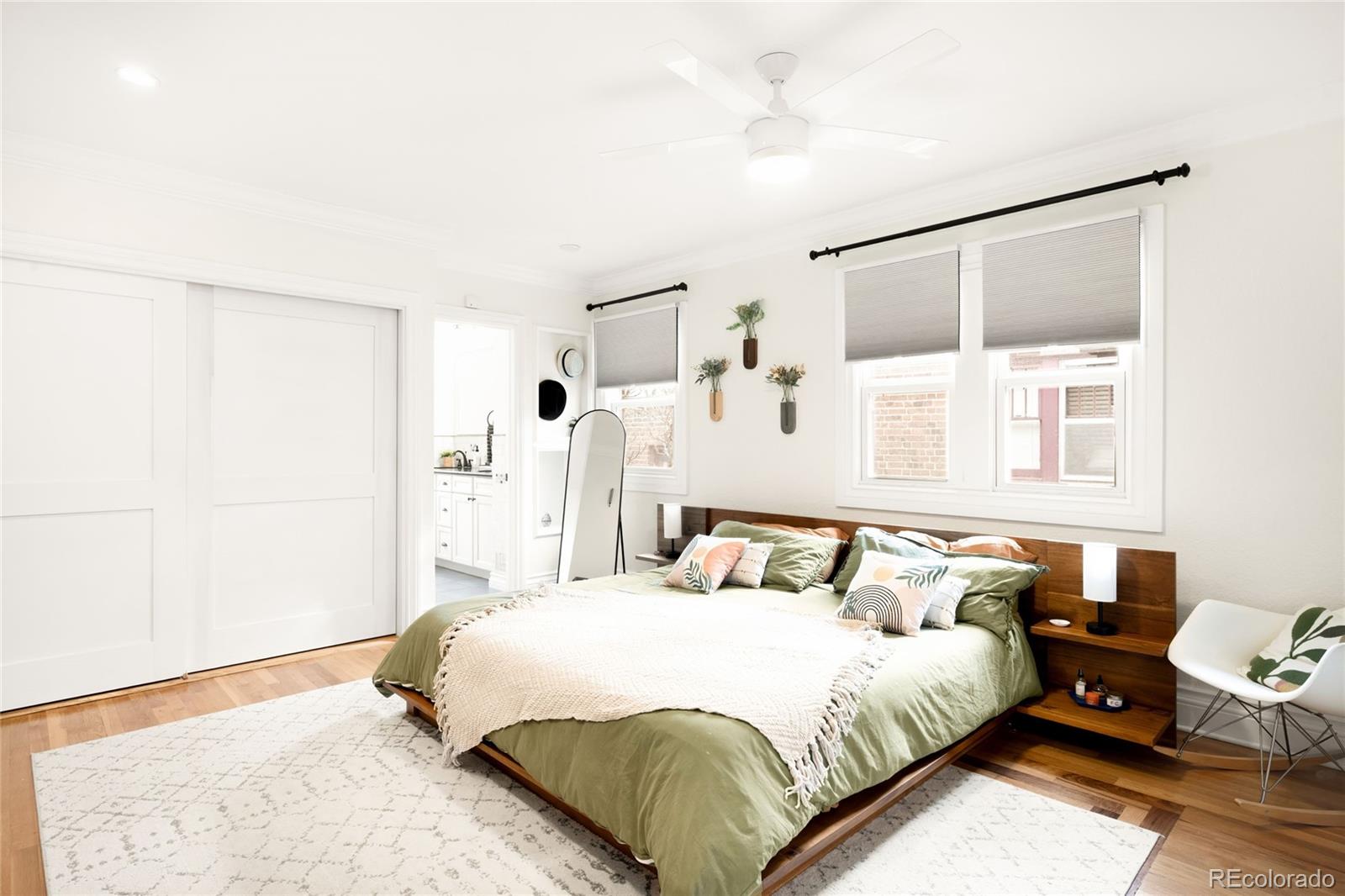 MLS Image #16 for 2390 n glencoe street,denver, Colorado