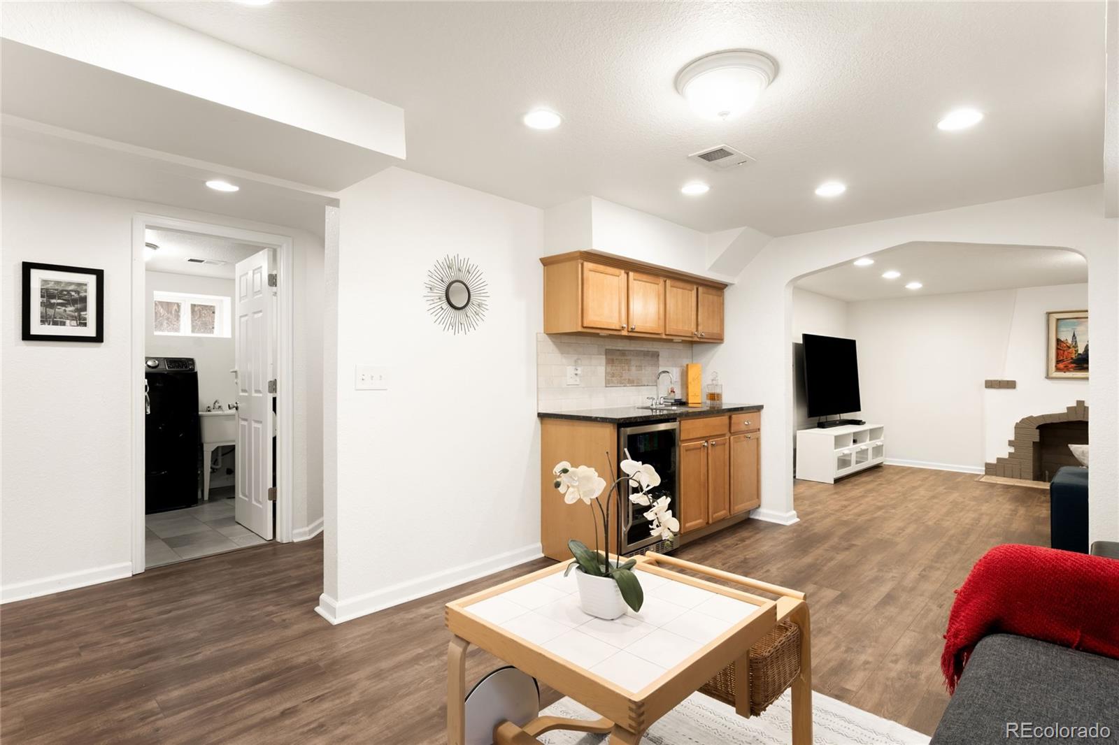 MLS Image #25 for 2390 n glencoe street,denver, Colorado