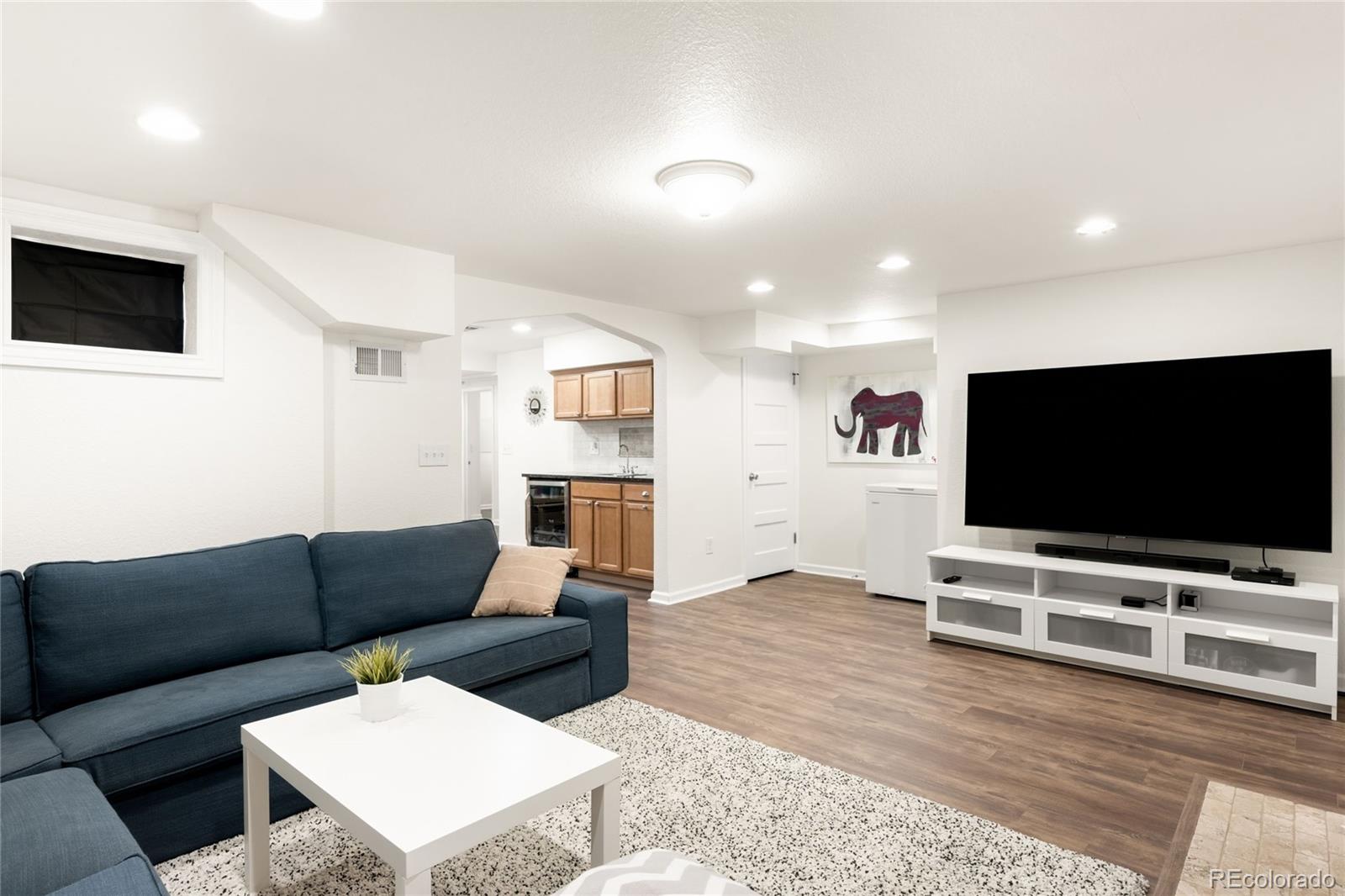 MLS Image #27 for 2390 n glencoe street,denver, Colorado