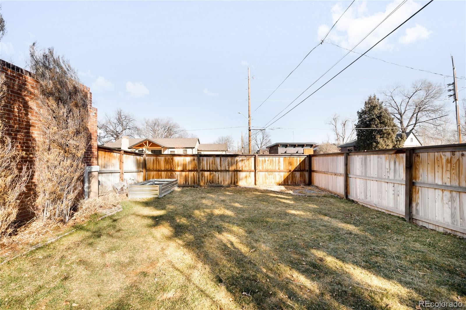 MLS Image #39 for 2390 n glencoe street,denver, Colorado