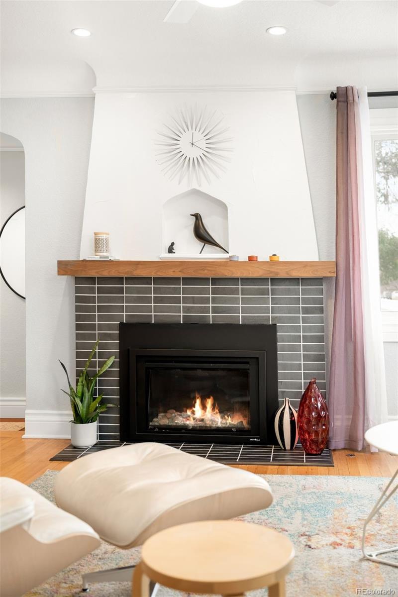 MLS Image #7 for 2390 n glencoe street,denver, Colorado