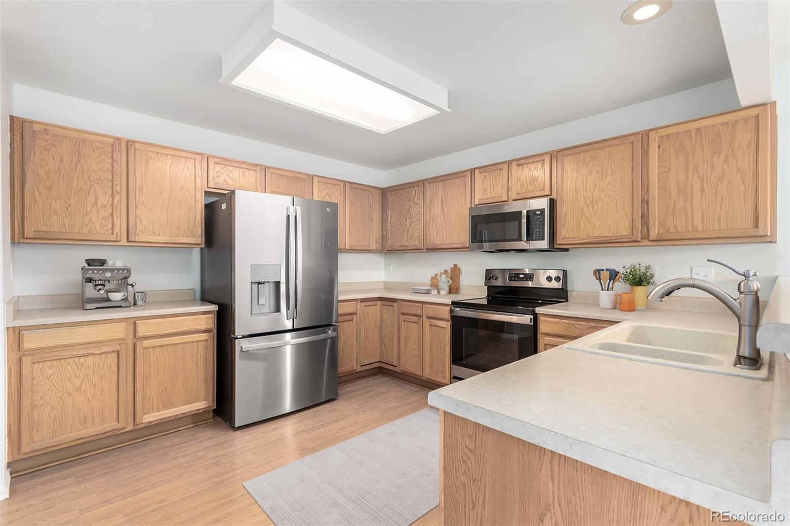 MLS Image #7 for 22040 e princeton circle,aurora, Colorado