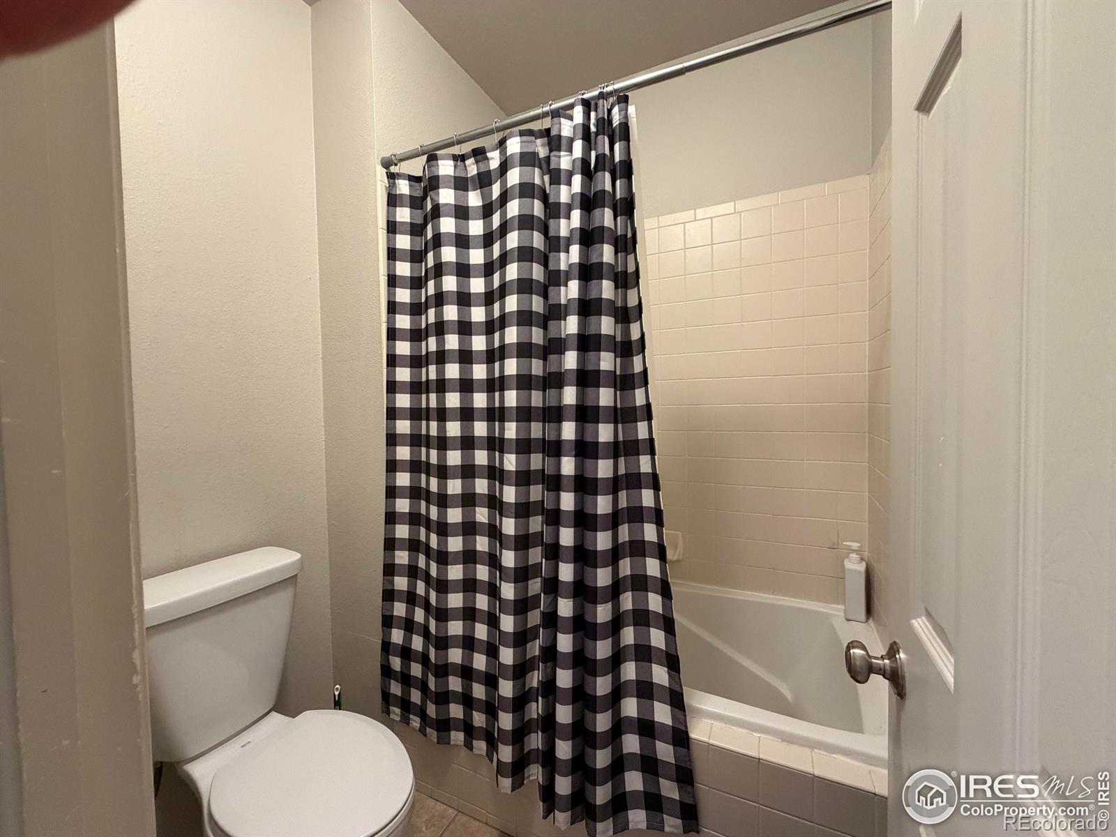 MLS Image #8 for 4545  wheaton drive,fort collins, Colorado