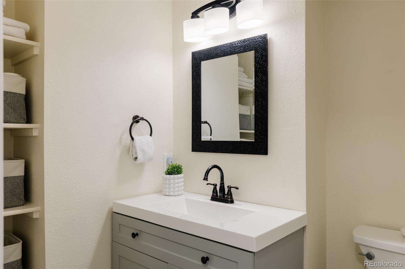 MLS Image #33 for 12  manzanita ,littleton, Colorado